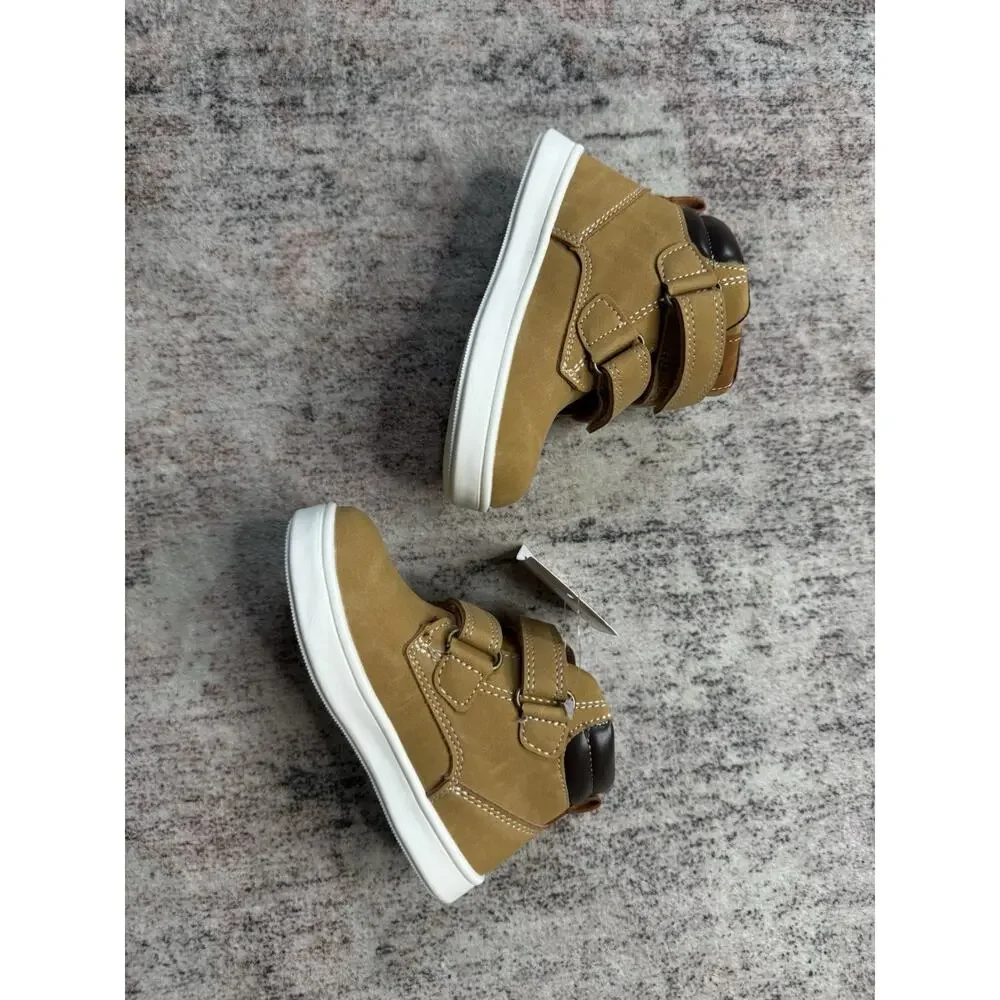 NEW Apakowa Boy’s Ankle Boots Brown Size 8